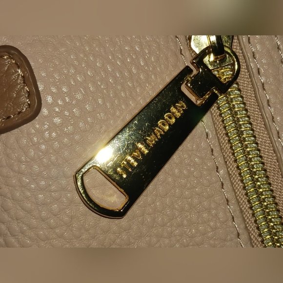 Steve Madden Wallet - Picture 5 of 6